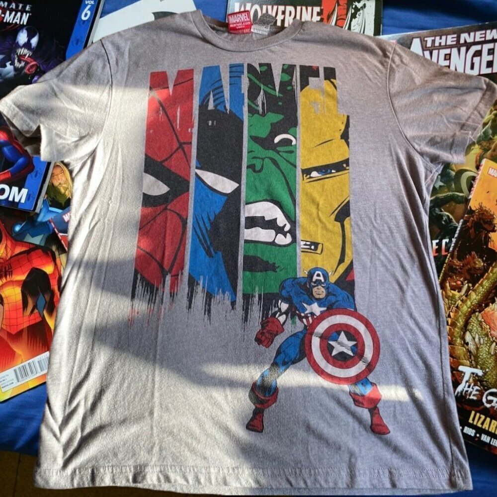 Marvel Boy's Junior Graphic Tee